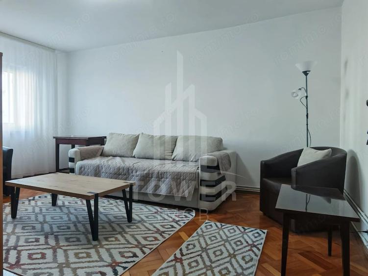 Apartament cu 3 camere decomandat în Central