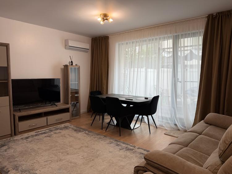 Casă cu 5 camere cu Canalizare în Pipera