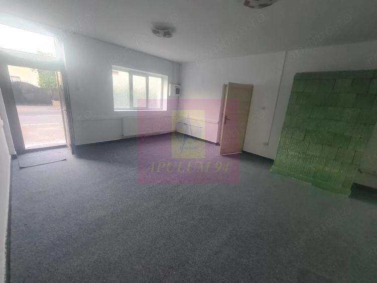 Casă cu 4 camere cu Teren 332 Mp în Central