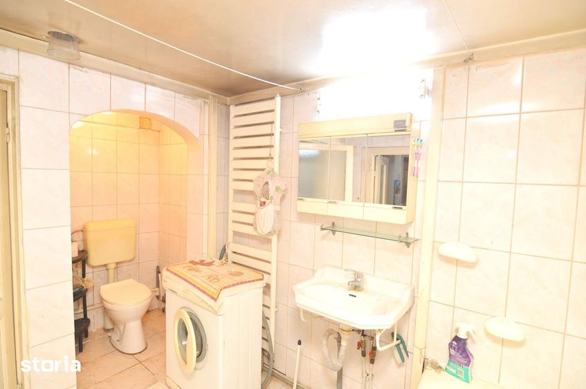 Casă cu 5 camere cu Teren 193 Mp în Ferentari