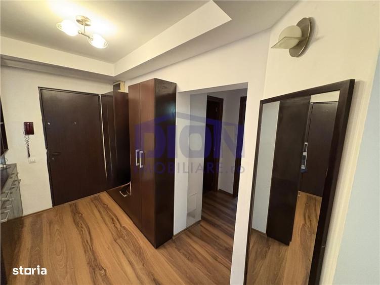 Apartament cu 3 camere decomandat în Unirii