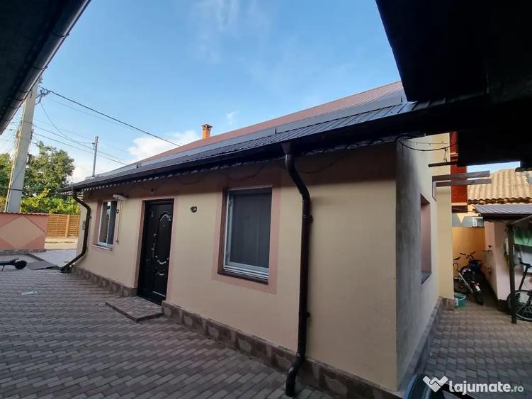 Casă cu 3 camere în Exterior Vest