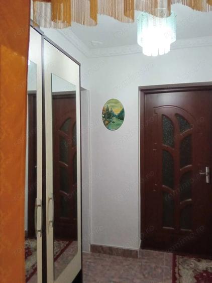 Apartament cu 2 camere decomandat în Micro 18
