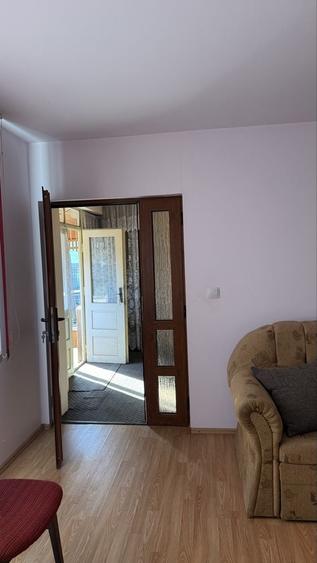 Casă cu 3 camere în Dumbrăveni