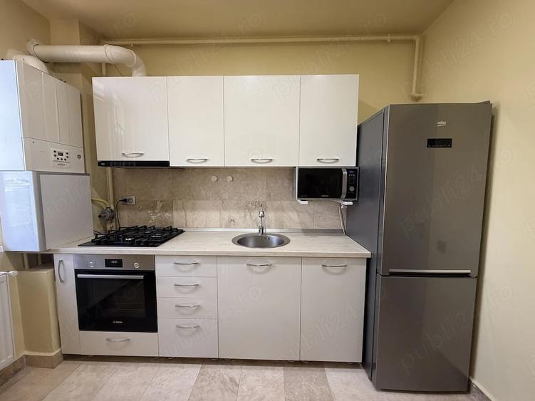 Apartament cu 2 camere decomandat în Drumul Taberei