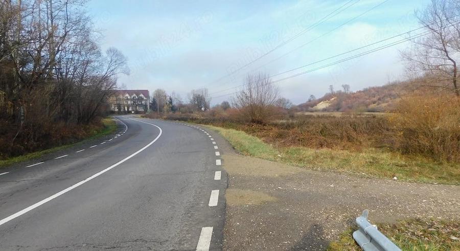 Teren de 836 mp, în Central