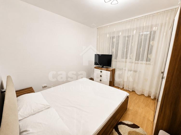 Apartament cu 2 camere decomandat în Micro 14