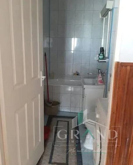 Apartament cu 3 camere decomandat, mobilat în Mănăștur