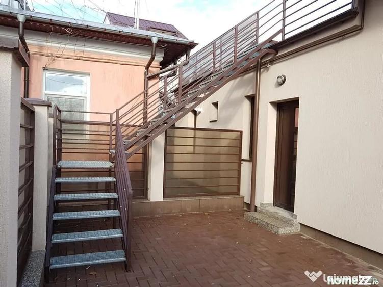 Casă cu 4 camere cu Teren 130 Mp în Parcul Circului