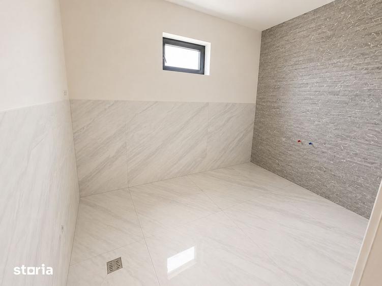 Casă cu 4 camere cu Teren 120 Mp în Holboca