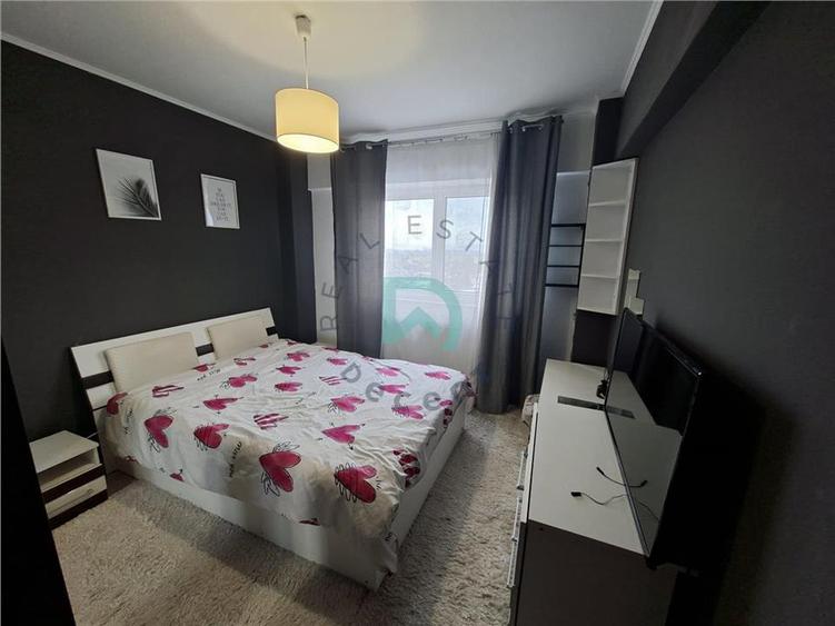 Apartament cu 3 camere decomandat în Griviței