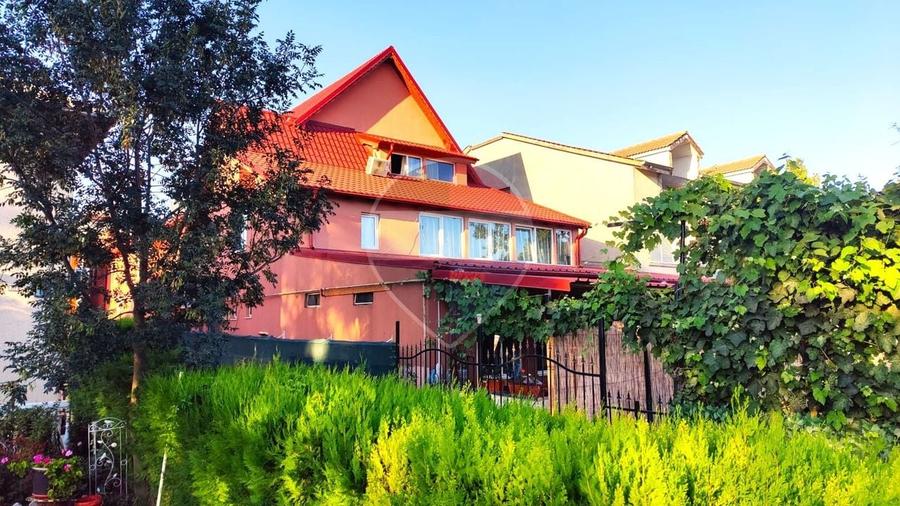 Hotel/Pensiune, de 680 mp, în Central
