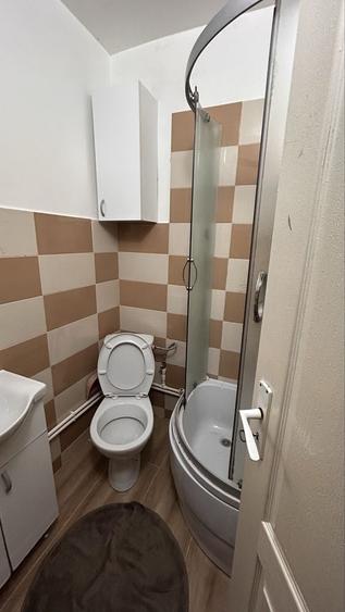 Persoana Fizica ofer spre inchiriera garaoniera situata in zona Podu Ros, utilata complet - 3