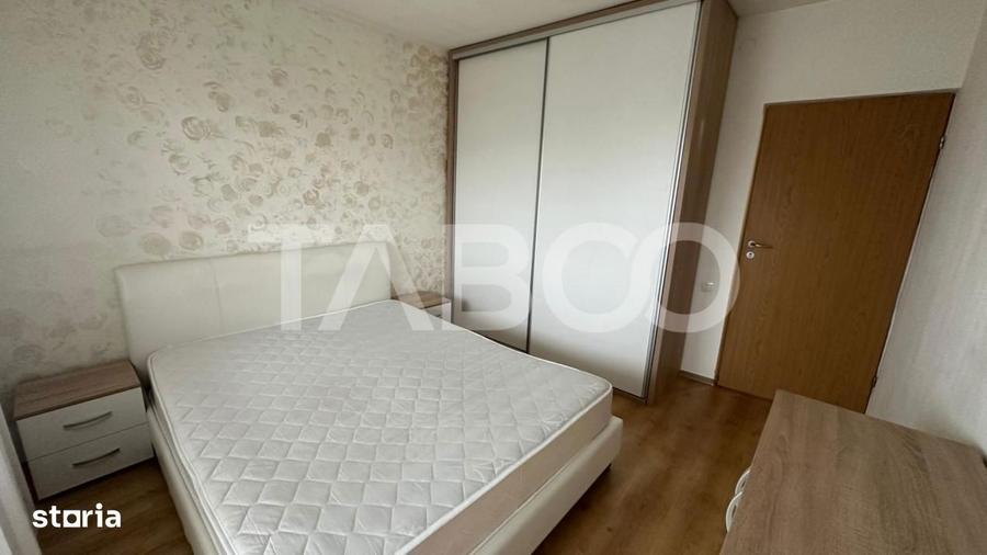 Apartament cu 3 camere decomandat, mobilat în Valea Aurie
