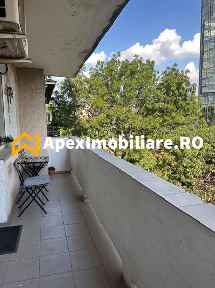 Apartament cu 2 camere semidecomandat în P-ța Rosetti