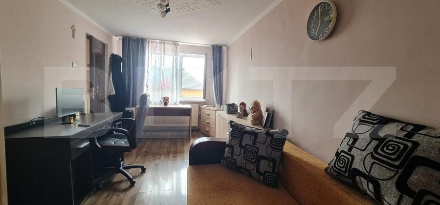 Casă individuală cu 3 camere cu Canalizare în Dâmbul Rotund