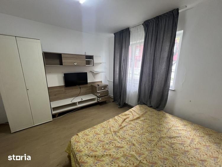 Garsoniera renovata, zona Insula - 6
