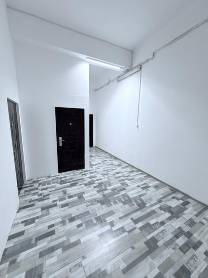 Birou, de 200 mp, în Central