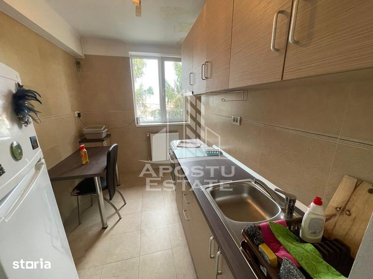 Apartament 2 camere semidecomandat, etajul 2, zona Dambovita - 8