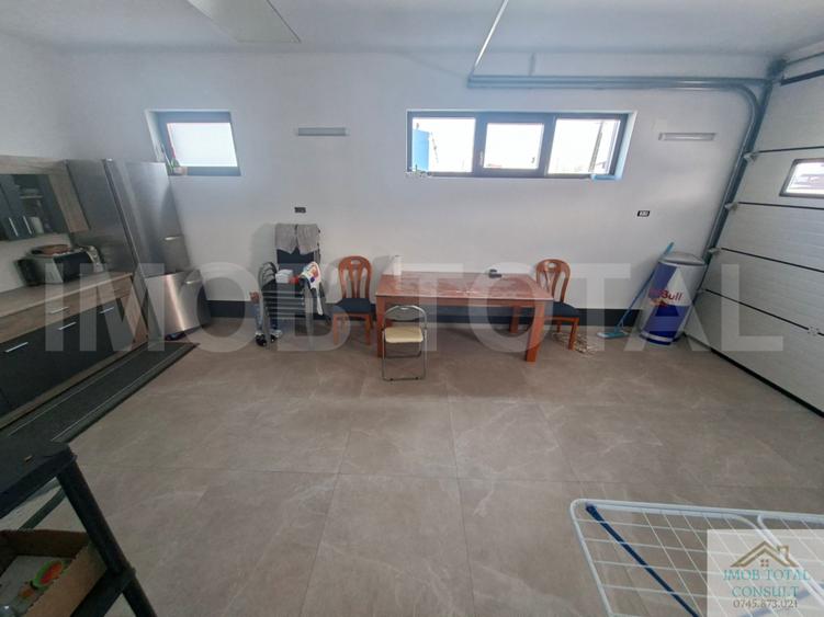 Casă individuală cu 4 camere cu Canalizare în Albota