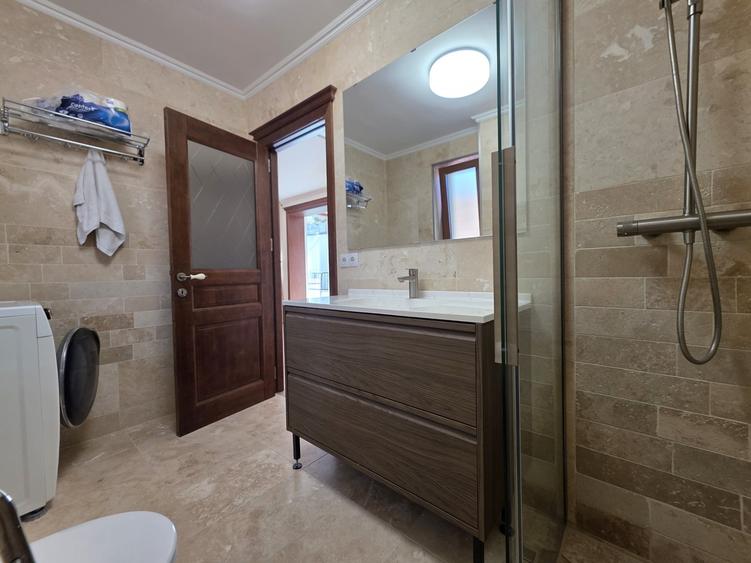 Casă individuală cu 2 camere cu Canalizare în Schei