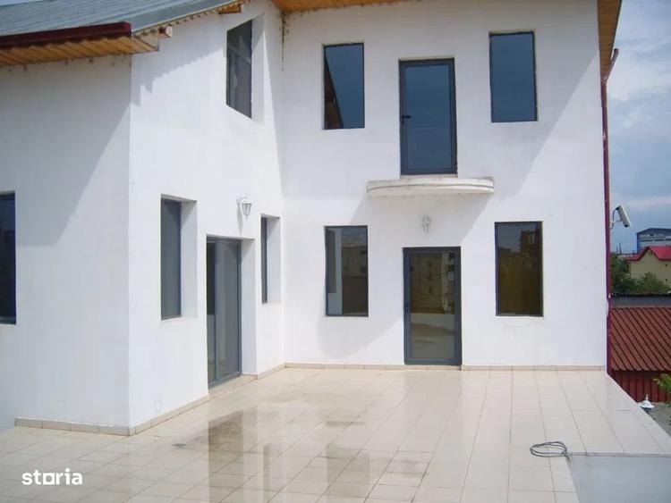 Spațiu comercial, de 960 mp, în Fundeni
