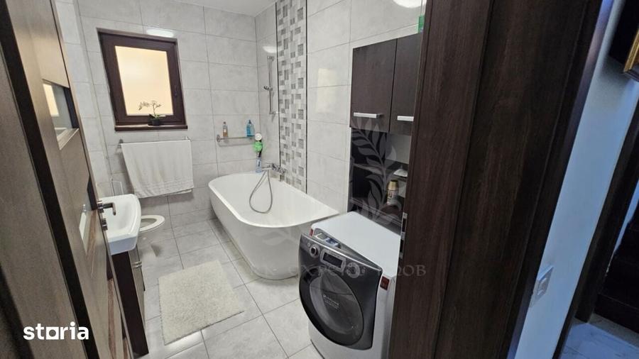 Casă cu 4 camere cu Teren 431 Mp în Transilvaniei