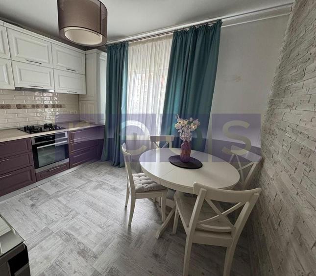 Apartament cu 3 camere decomandat, mobilat în Mihai Bravu