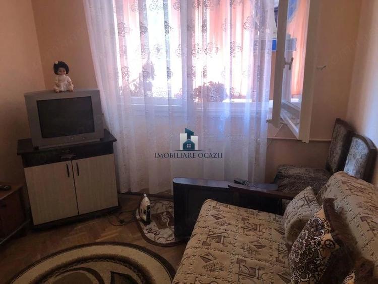 Apartament cu 2 camere semidecomandat în Alexandru Obregia
