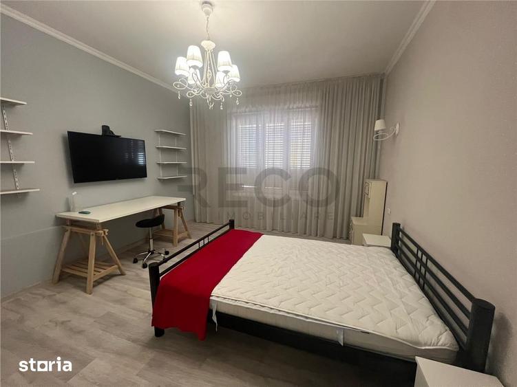 Apartament cu 3 camere decomandat în Orașul Nou