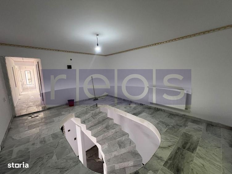 Casă cu 4 camere în Vitan