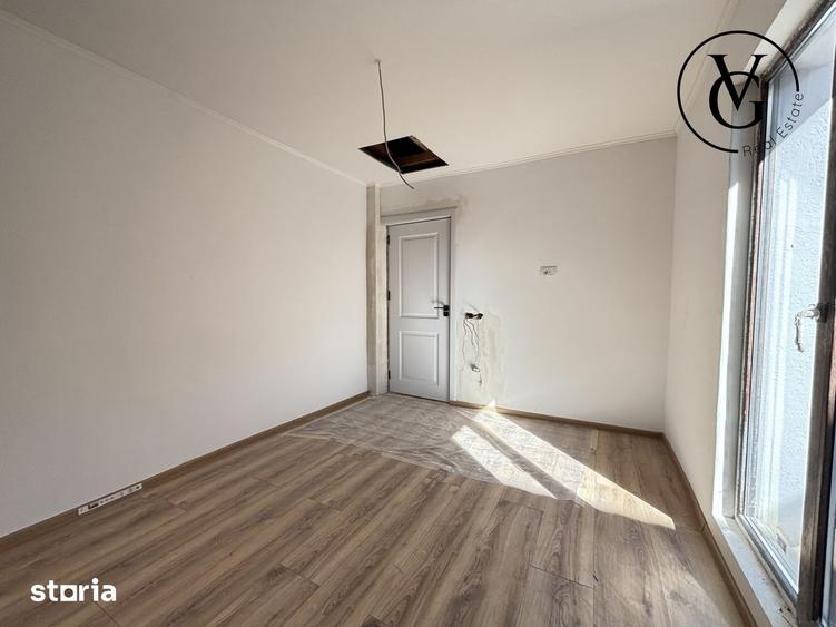 Casă cu 4 camere decomandat cu Teren 317 Mp în Central