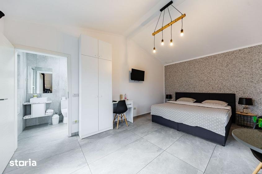 Casă cu Teren 1670 Mp în Giarmata