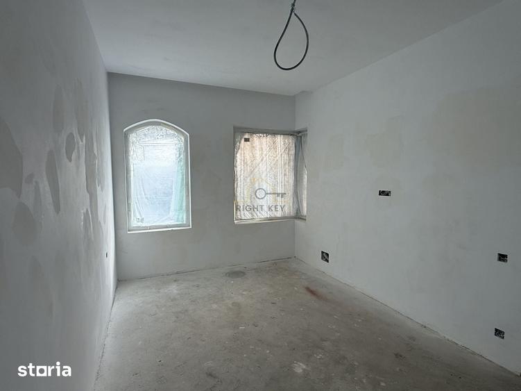 Casă cu 4 camere cu Teren 500 Mp în Dragomirești-Vale