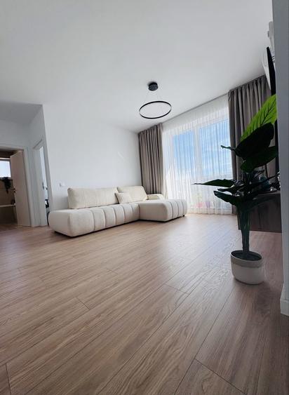 Apartament cu 3 camere în Chinteni