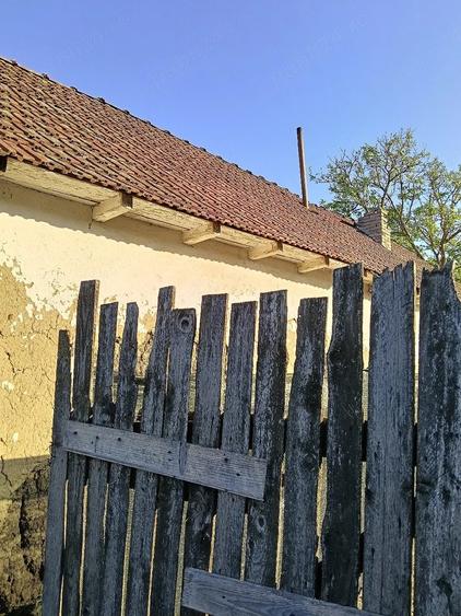 Casă cu 3 camere cu Teren 1400 Mp în Dorobanți