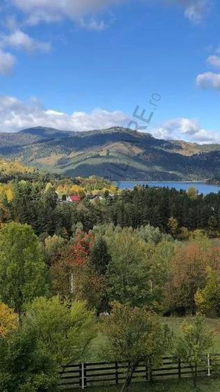 Teren de 14000 mp, în Ceahlău