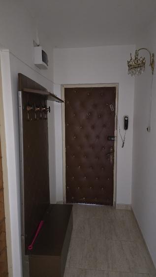 Garsonieră decomandată în Lujerului