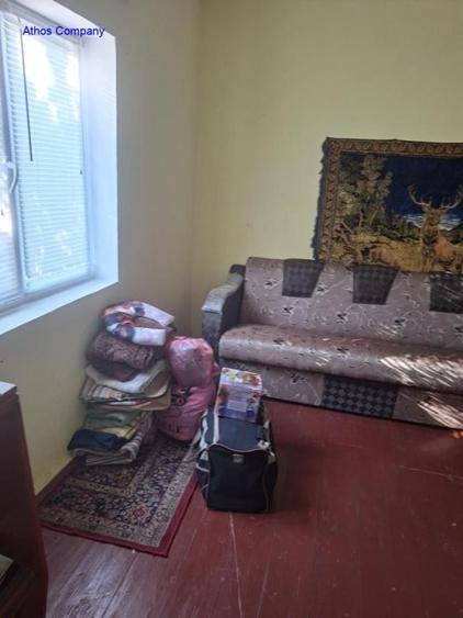 Casă individuală cu 2 camere cu Teren 1847 Mp în Gârbovi