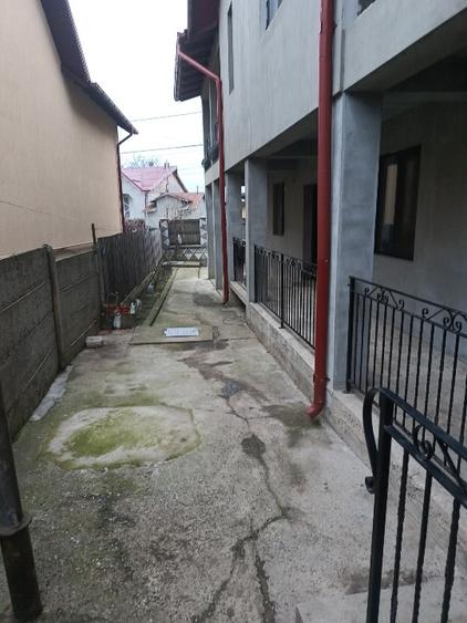 casa de vanzare in Blejoi - 11