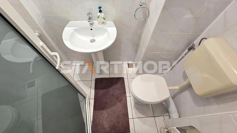 Apartament cu 4 camere decomandat în Griviței