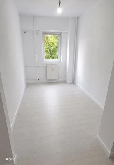 Garsonieră decomandată în Sebastian