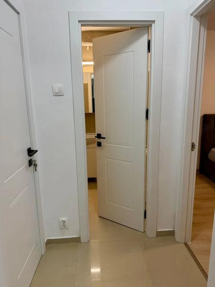 Apartament cu 2 camere semidecomandat în Valea Rosie