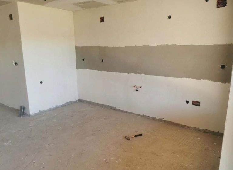 Casă cu 3 camere în Tudor Vladimirescu