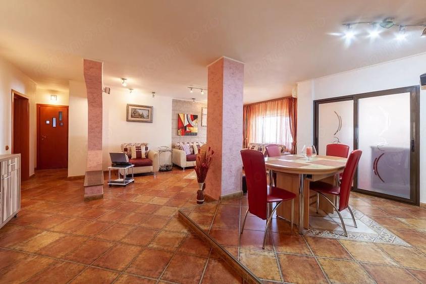 Apartament cu 4 camere decomandat în Bere