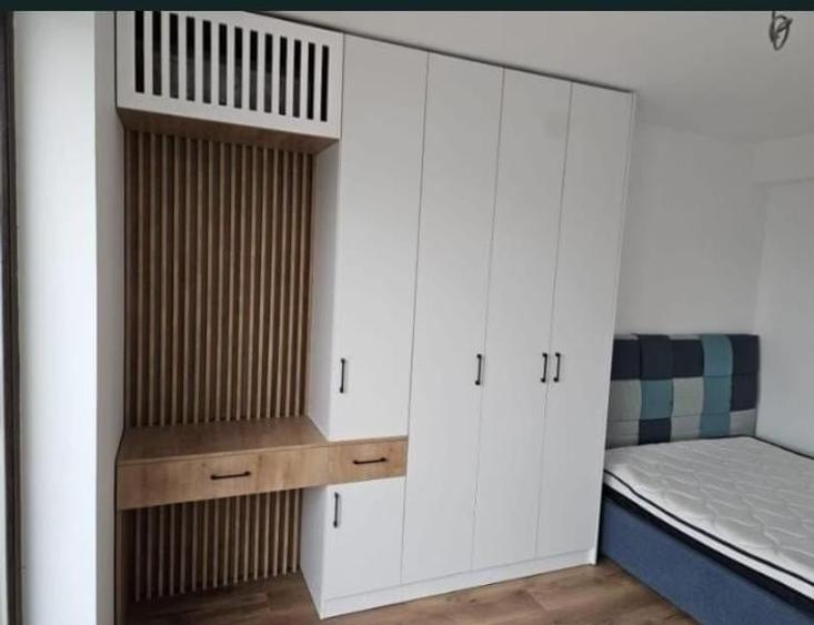 Casă individuală cu 4 camere cu Canalizare în Ghencea