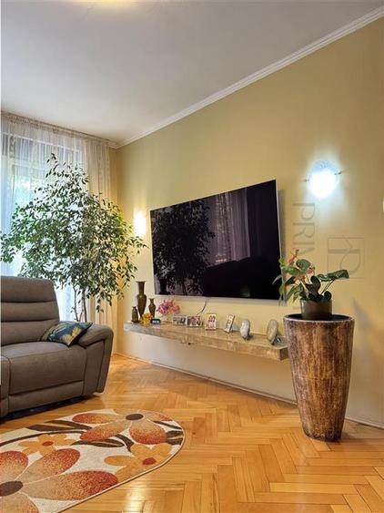 Apartament cu 2 camere semidecomandat, mobilat în Medicină