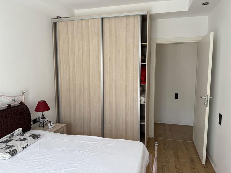 Apartament cu 2 camere decomandat în Crețuleasca