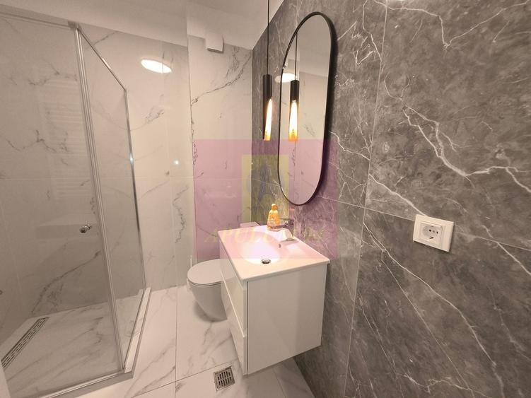 Apartament cu 3 camere decomandat, mobilat în Sud-Est