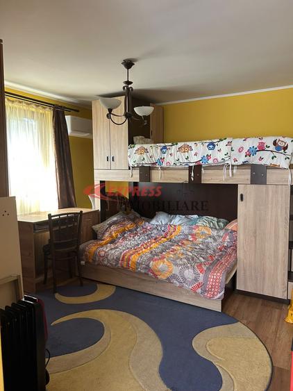 Casă cu 4 camere cu Teren 1000 Mp în Belciugatele